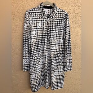 EP Long Sleeve Houndstooth Patterned Golf Dress Ladies Size Large.